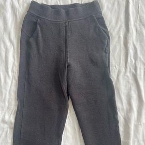 Lululemon - size 6